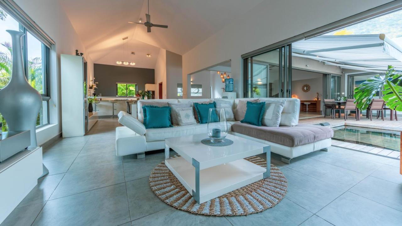 Sartelo Villa Tamarin